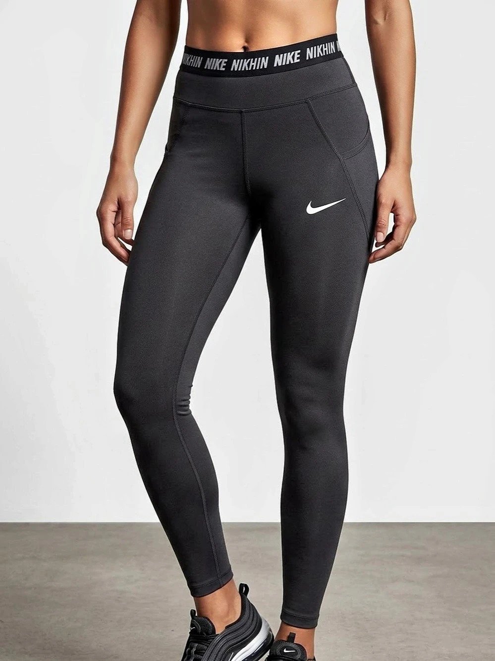 Nike Swift High-Waisted Leggings Black-Small